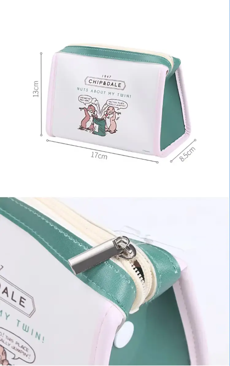 cartoon-triangular-cosmetic-bag (1)